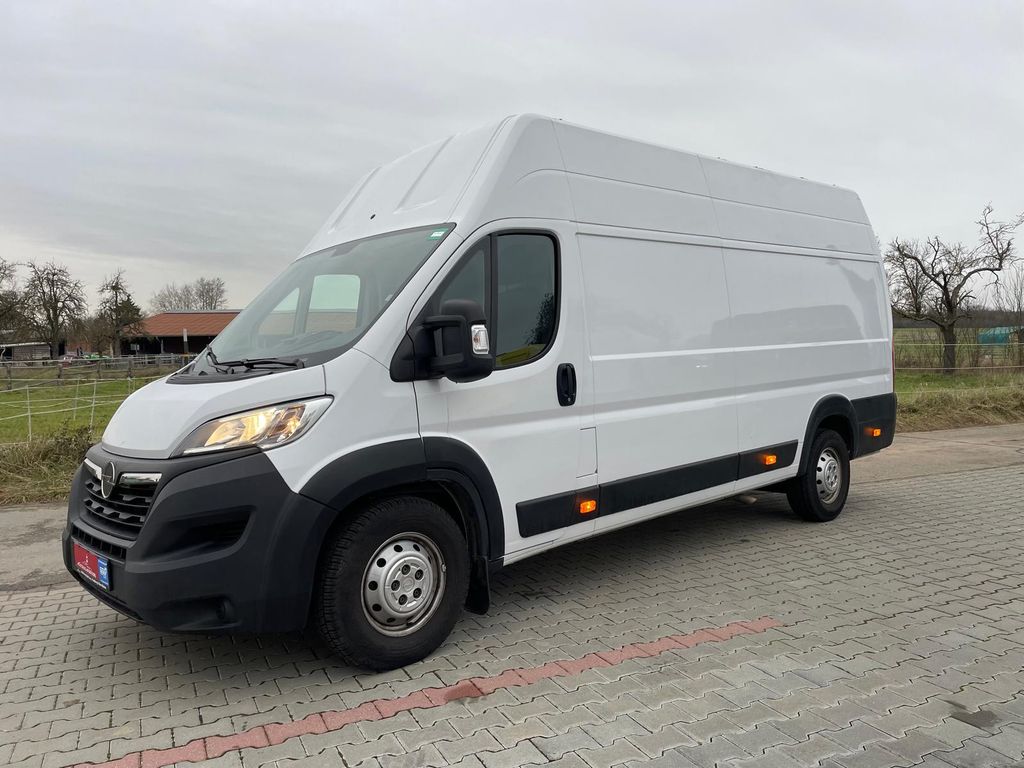 Opel Movano 2023