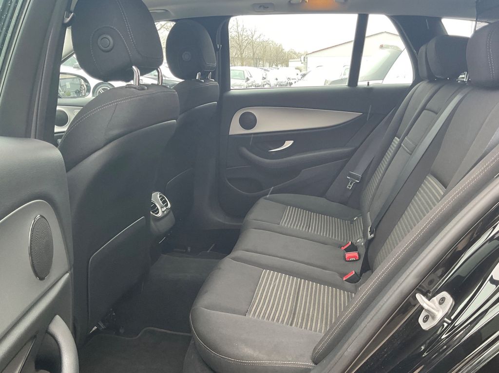 Mercedes-Benz E 400 2022