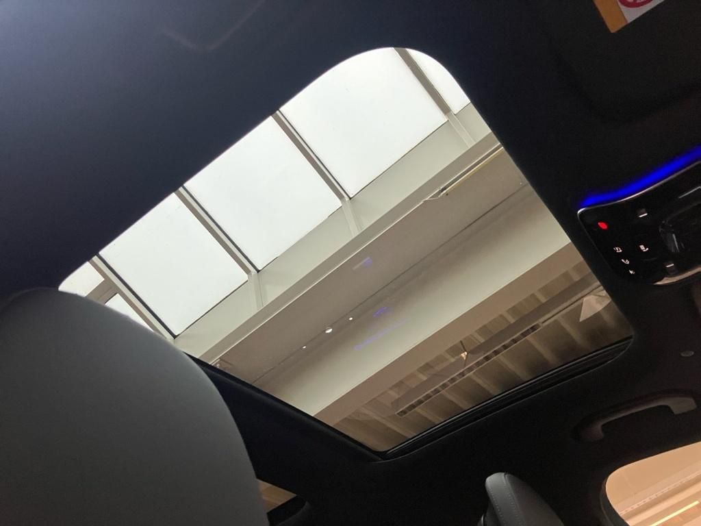 Mercedes-Benz C 300 2025