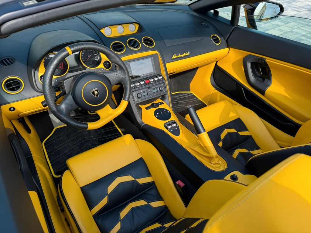 Lamborghini Gallardo 2012