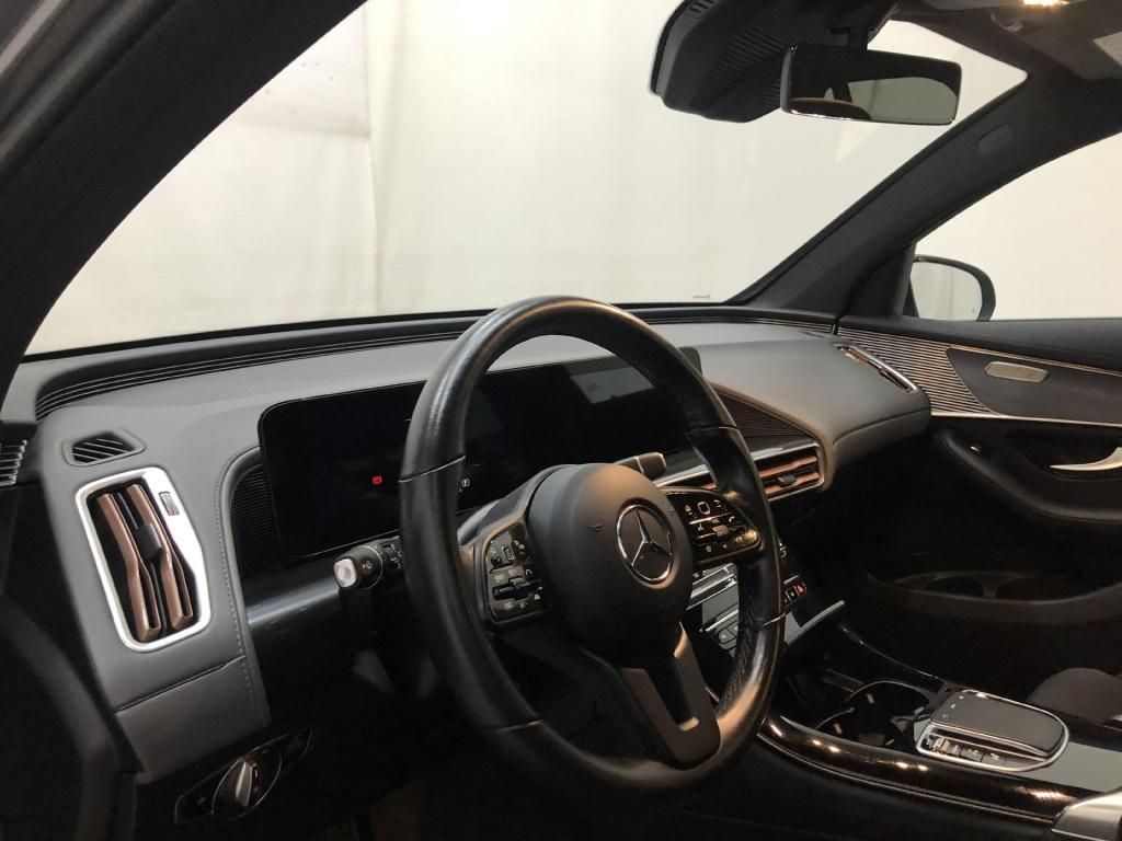 Mercedes-Benz EQC 2021