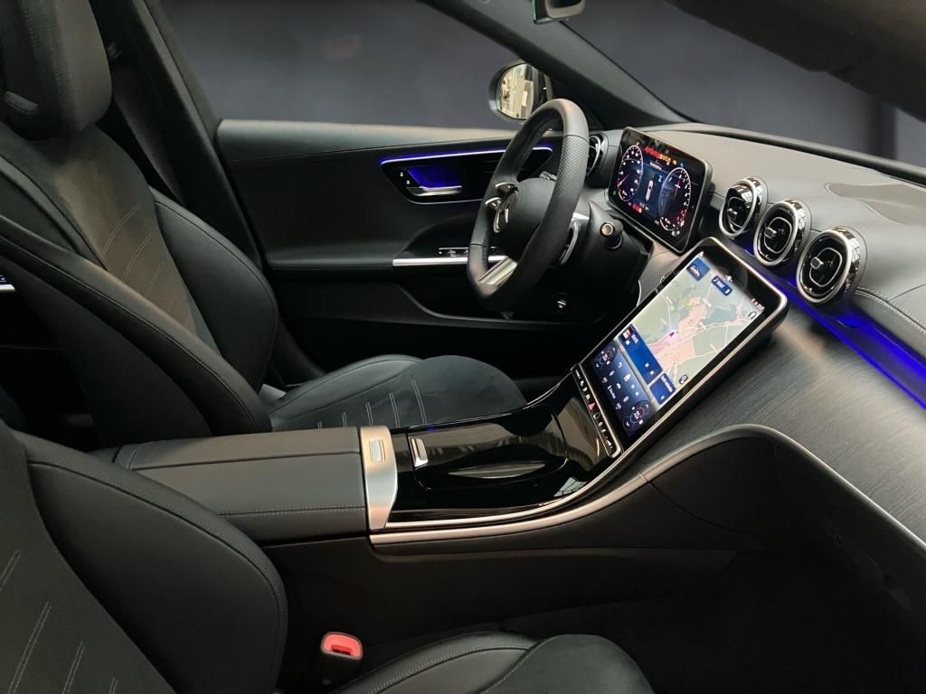 Mercedes-Benz C 300 2025