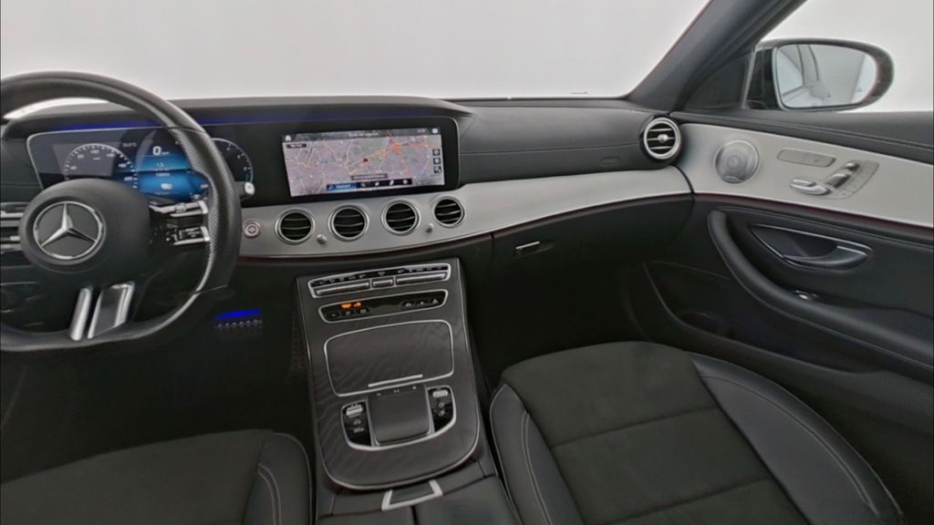 Mercedes-Benz E 300 2021