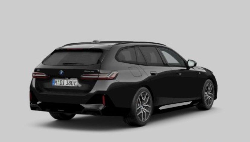 BMW i5 2025