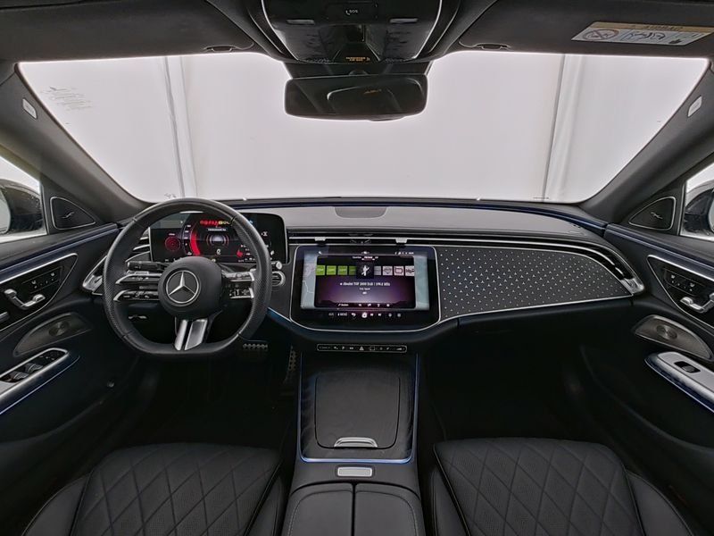 Mercedes-Benz E 300 2024