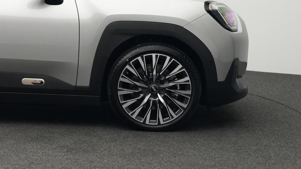 MINI Aceman 2024