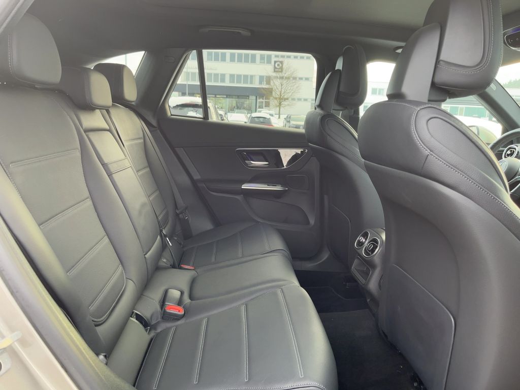 Mercedes-Benz GLC 300 2024