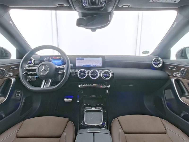 Mercedes-Benz CLA 250 2025