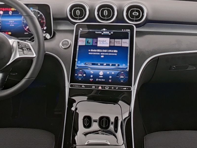 Mercedes-Benz C 220 2024