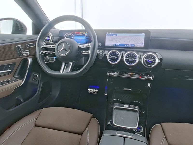 Mercedes-Benz CLA 250 2025