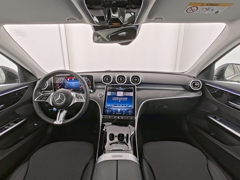 Mercedes-Benz C 220 2024