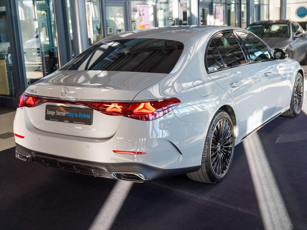 Mercedes-Benz E 300 2024