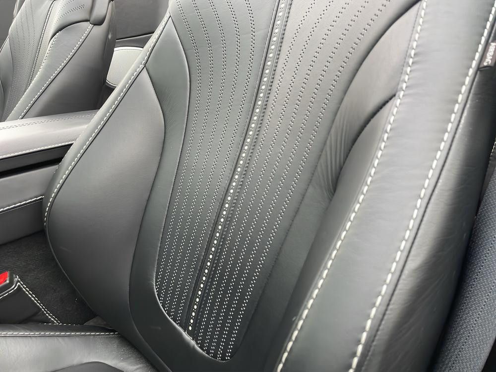 Aston Martin DB11 2018