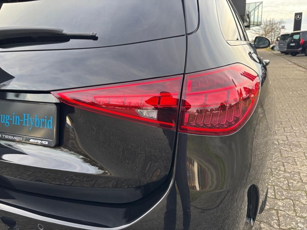 Mercedes-Benz C 300 2025