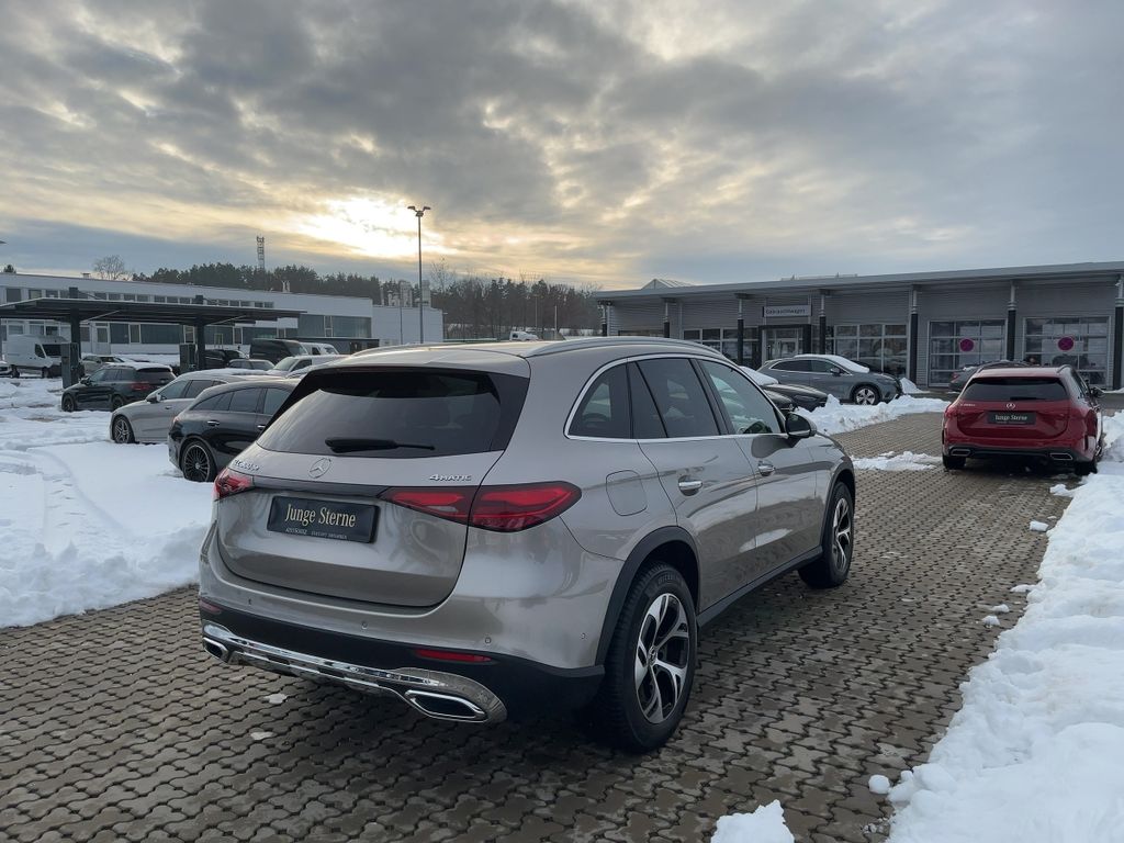 Mercedes-Benz GLC 300 2024