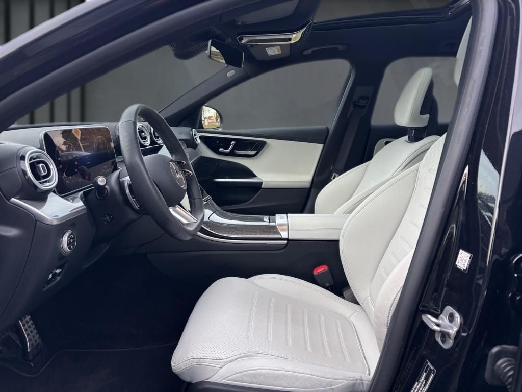 Mercedes-Benz C 300 2025