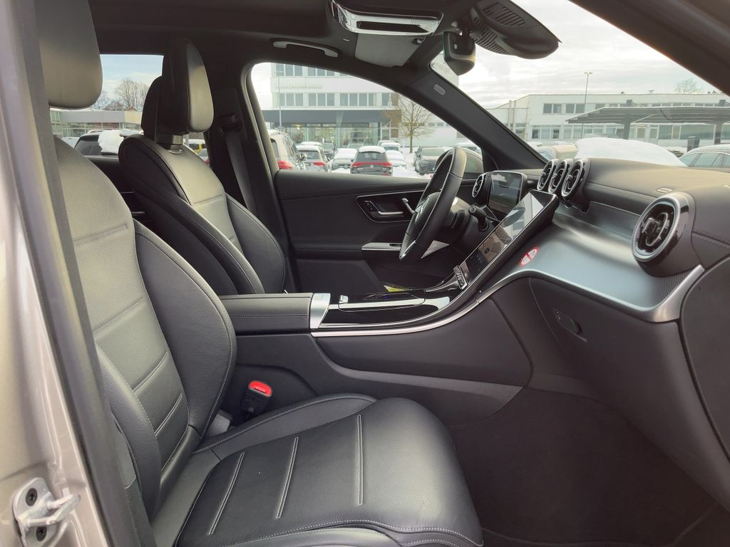 Mercedes-Benz GLC 300 2024