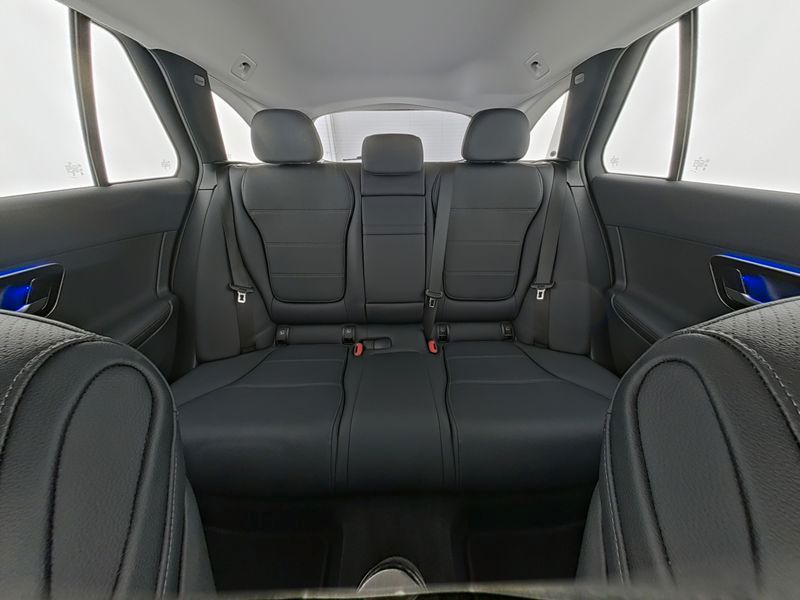 Mercedes-Benz C 300 2024