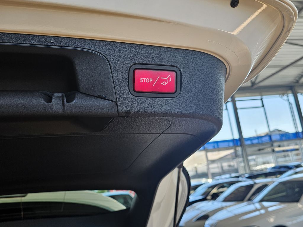 Mercedes-Benz EQC 2022