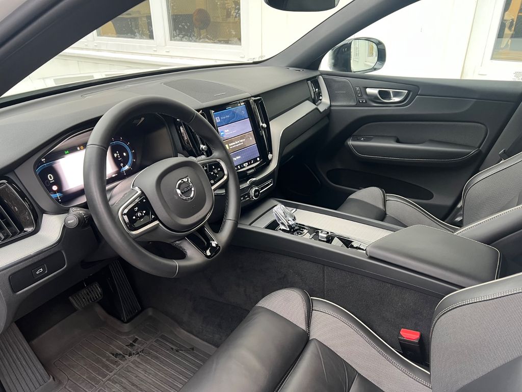 Volvo XC60 2024
