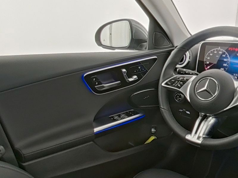 Mercedes-Benz C 300 2024