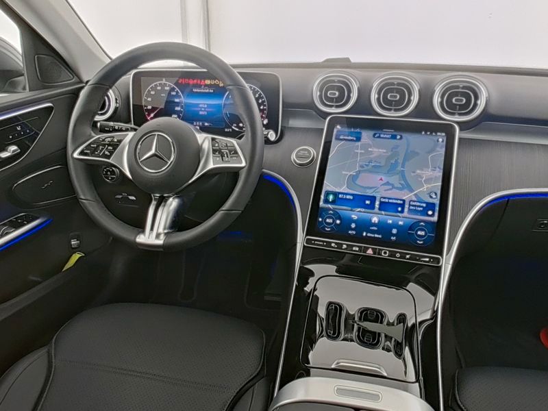 Mercedes-Benz C 300 2024