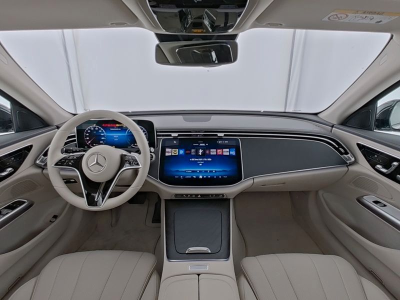 Mercedes-Benz E 300 2024