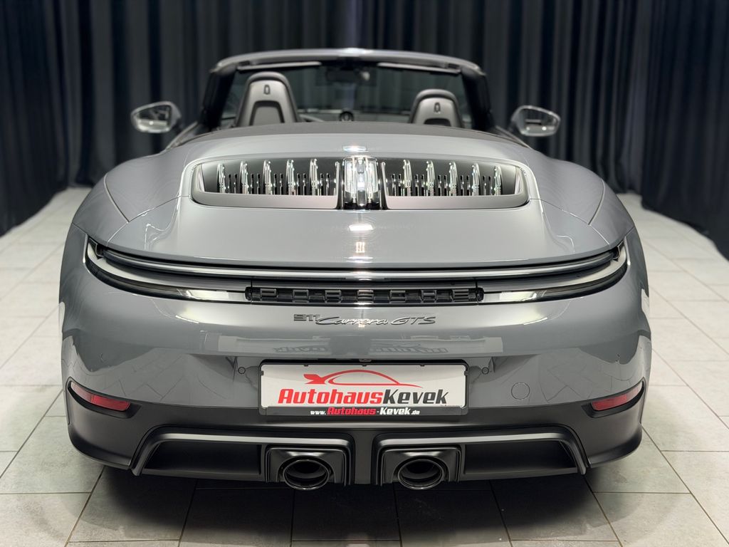 Porsche 992 2025