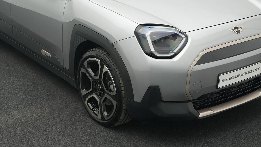 MINI Aceman 2024