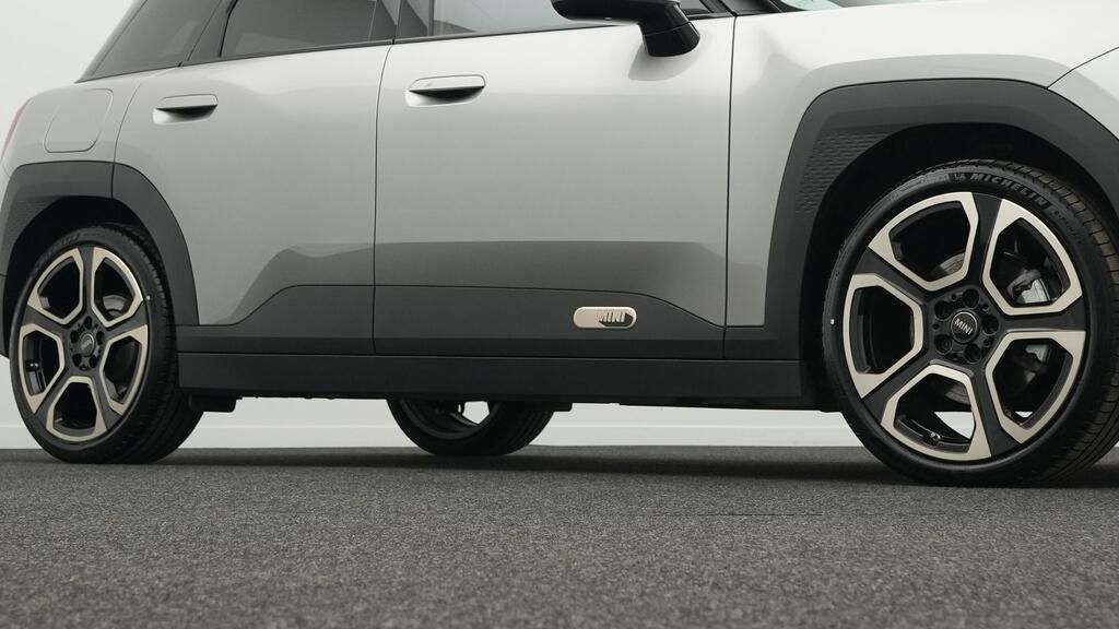 MINI Aceman 2024