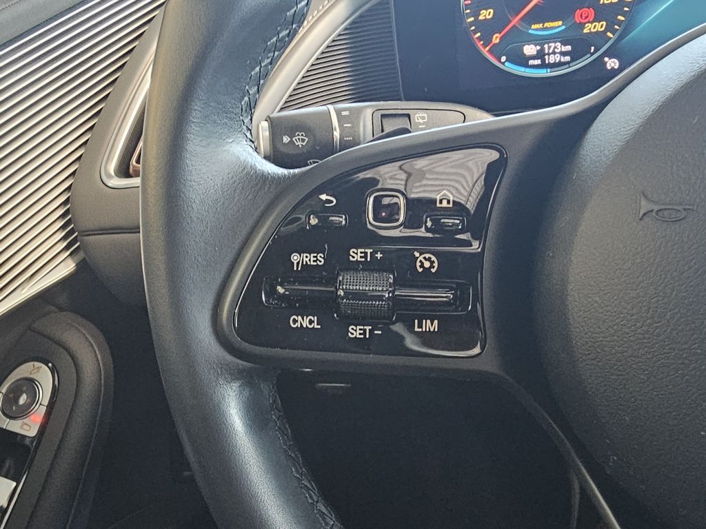 Mercedes-Benz EQC 2022