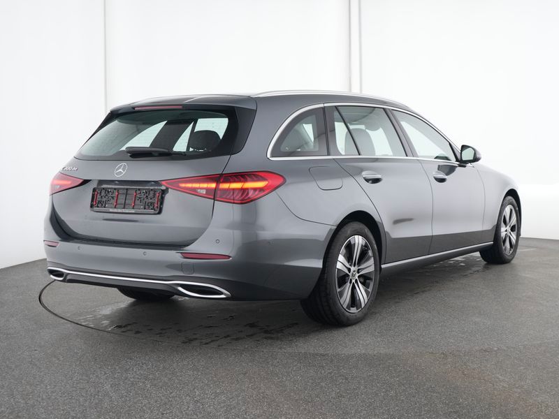 Mercedes-Benz C 300 2024
