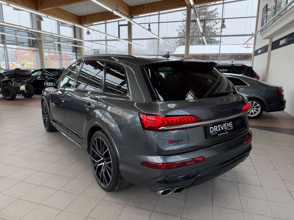 Audi SQ7 2021