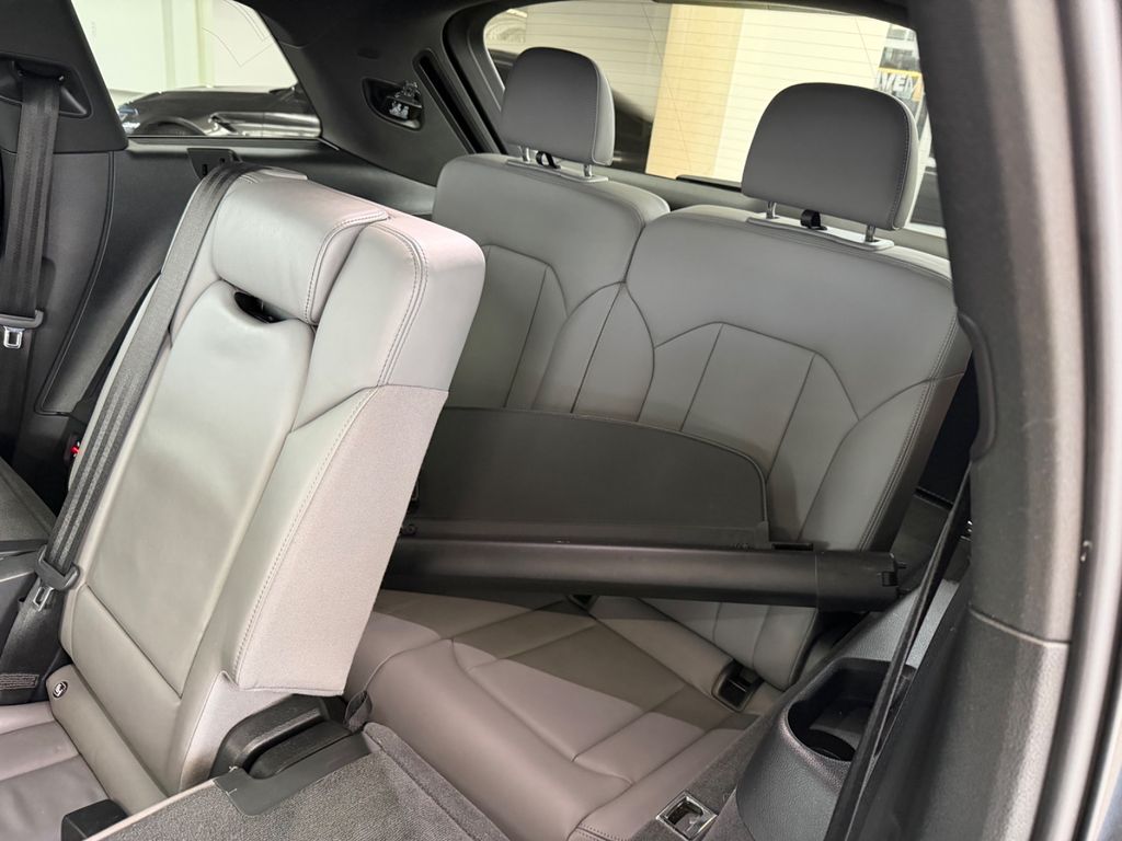 Audi SQ7 2021