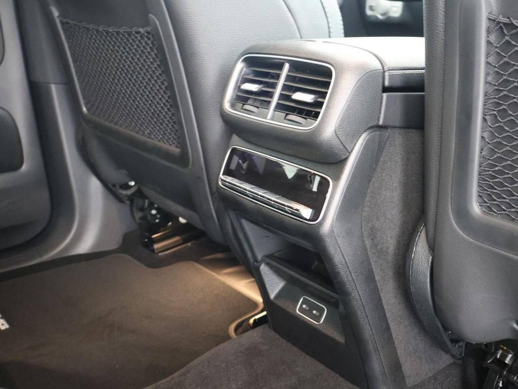 Mercedes-Benz GLE 350 2025