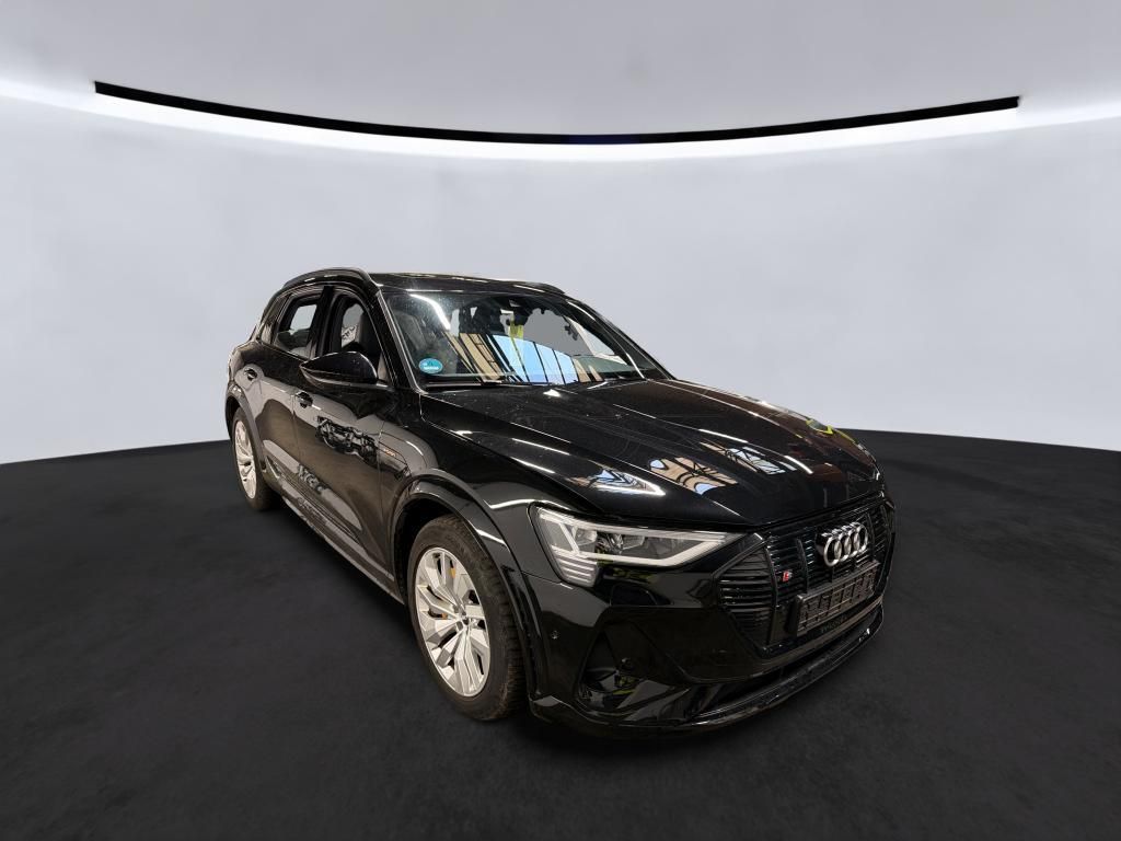 Audi e-tron 2021