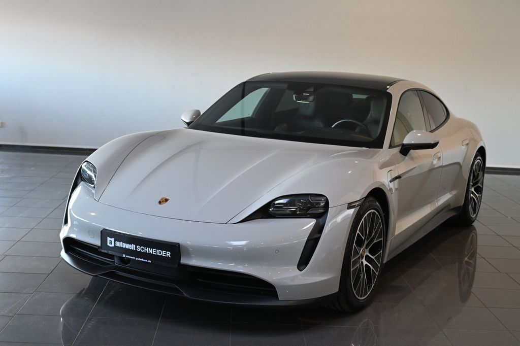 Porsche Taycan 2021