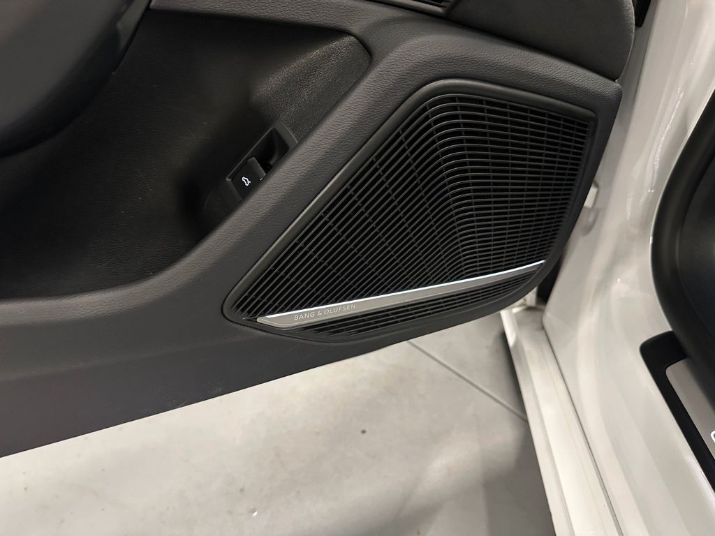 Audi S5 2024