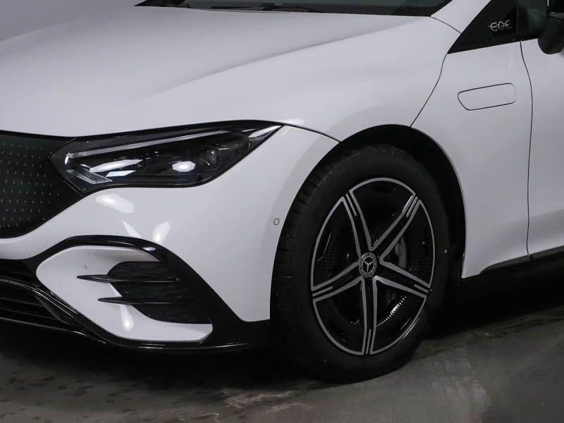 Mercedes-Benz EQE 2024