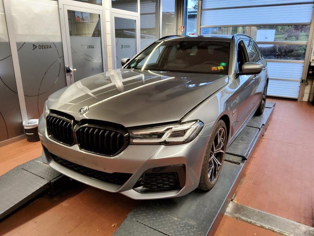 BMW 530 2022