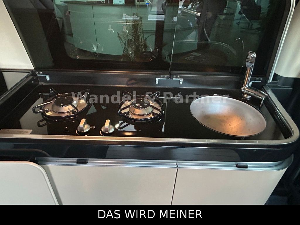 Mercedes-Benz 220 2022