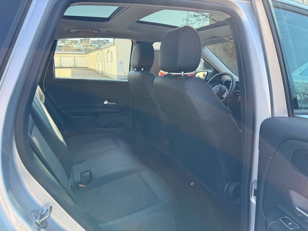 Mercedes-Benz B 220 2022