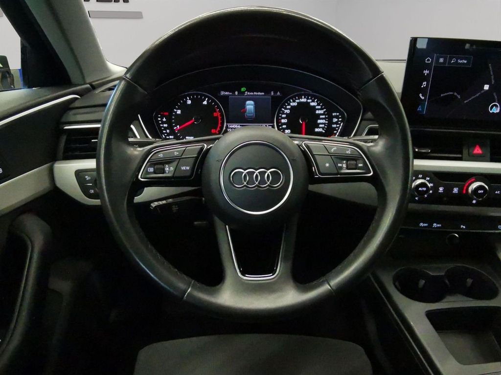Audi A4 2021