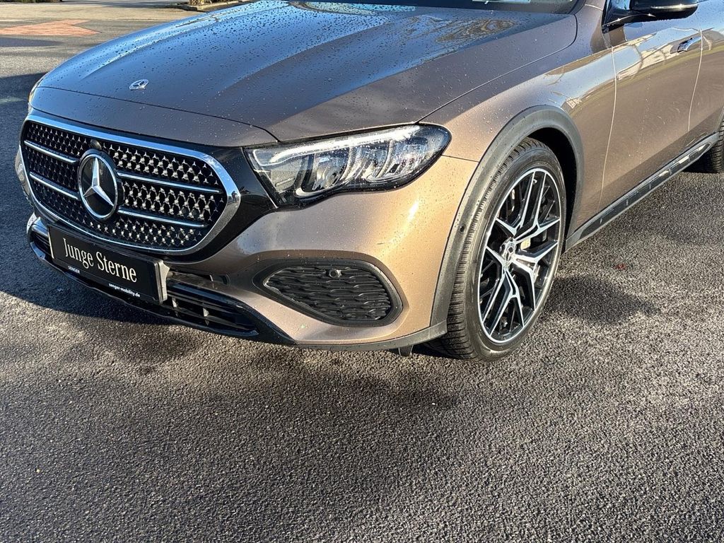 Mercedes-Benz E 300 2024