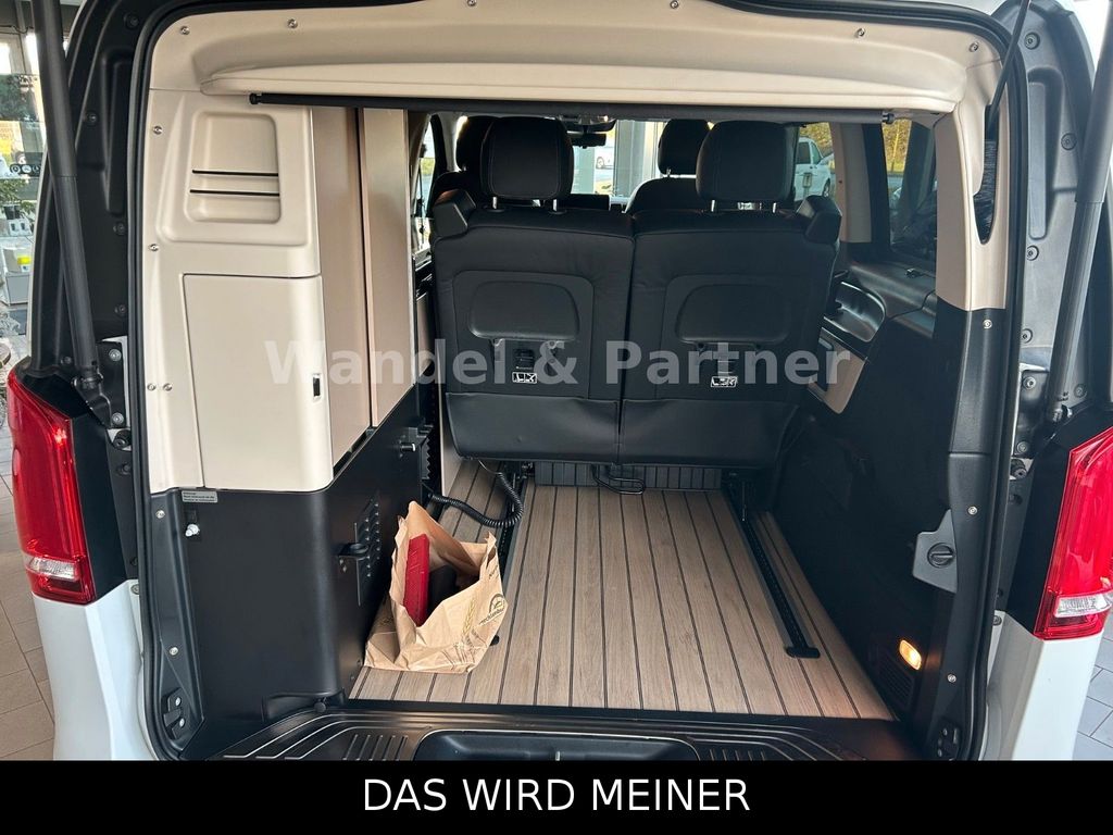 Mercedes-Benz 220 2022