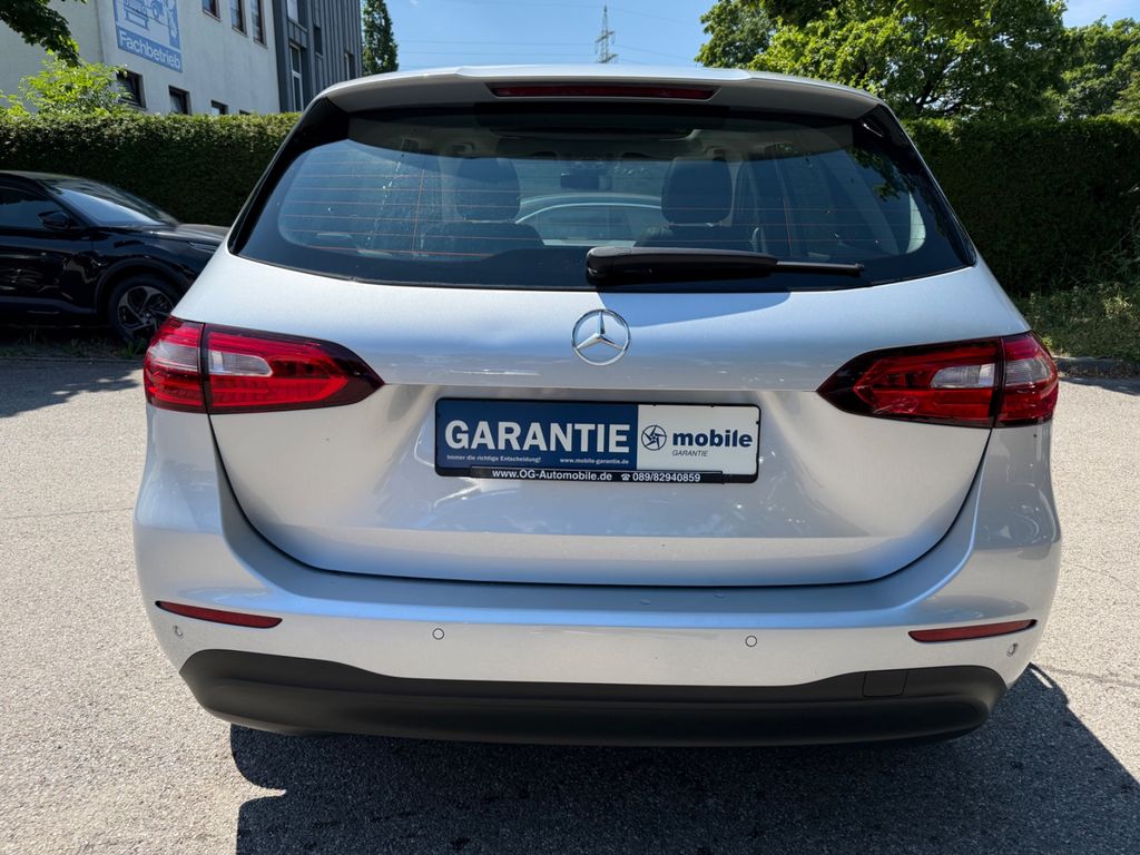 Mercedes-Benz B 220 2022