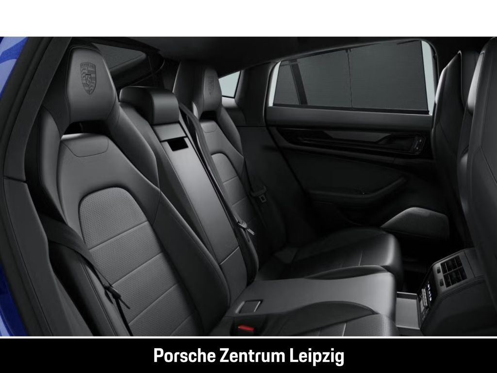 Porsche Panamera 2024
