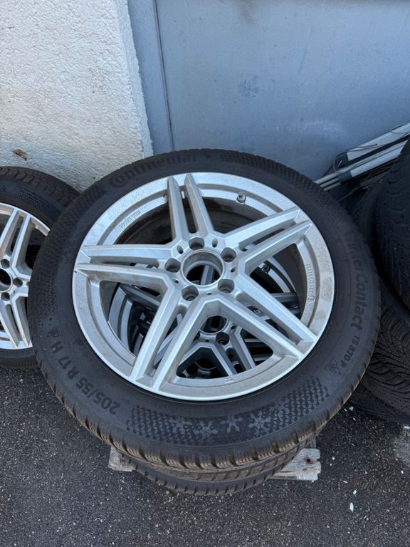 Mercedes-Benz B 220 2022