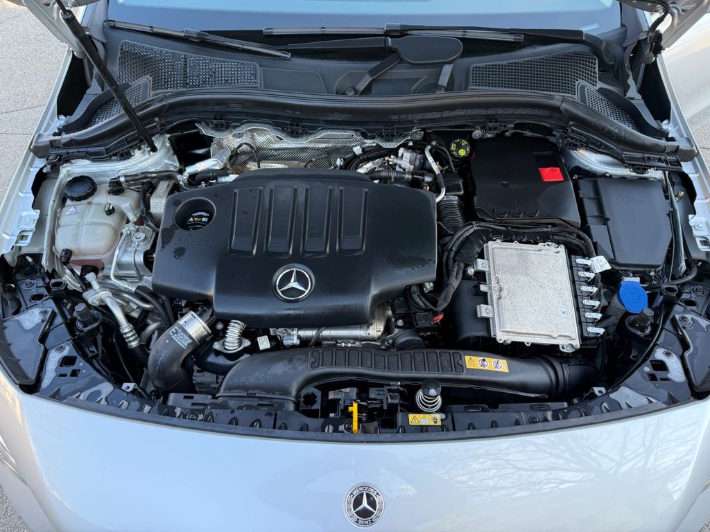 Mercedes-Benz B 220 2022