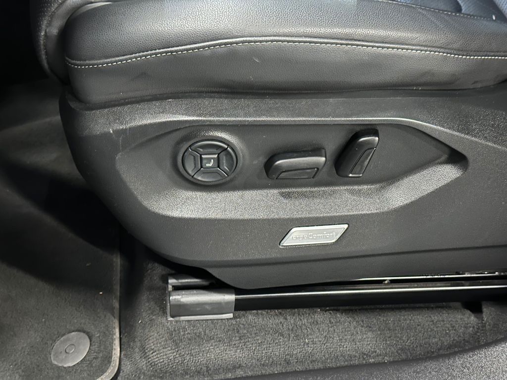 Volkswagen Touareg 2021